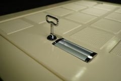 Havuz Makine Dairesi ve Denge Tankı Kapağı / 100x100